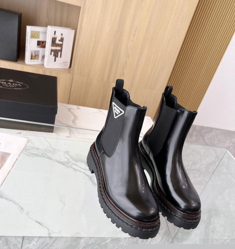 Pra*a boots